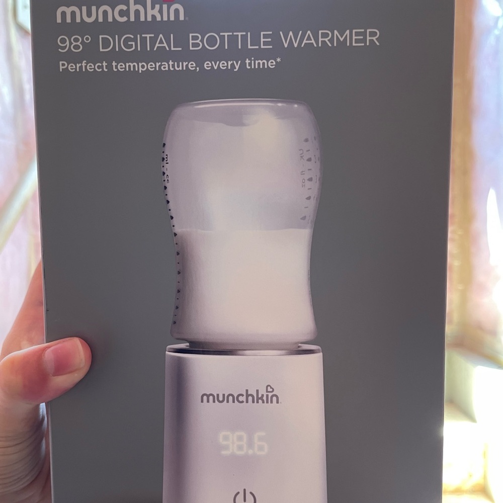 Munchkin digital bottle warmer